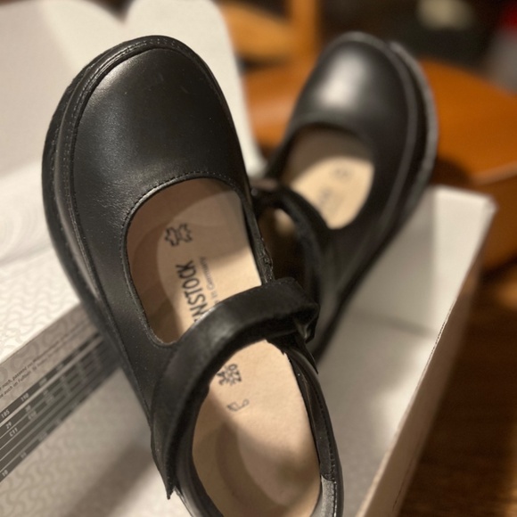 BIRKENSTOCK kid or women 34 small feet model Jane - Picture 2 of 5